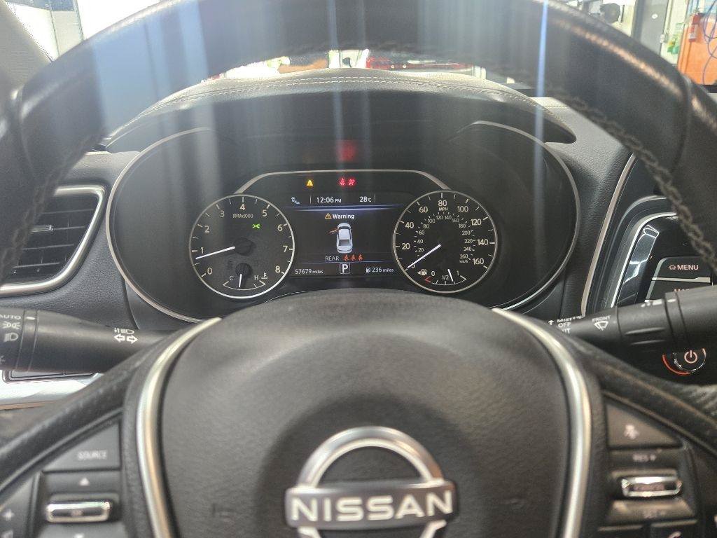 Used 2023 Nissan Maxima SL FWD image 13