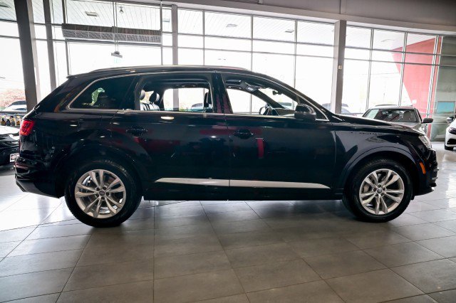Used 2019 Audi Q7 2.0T Premium w/ Cold Weather Package image 4