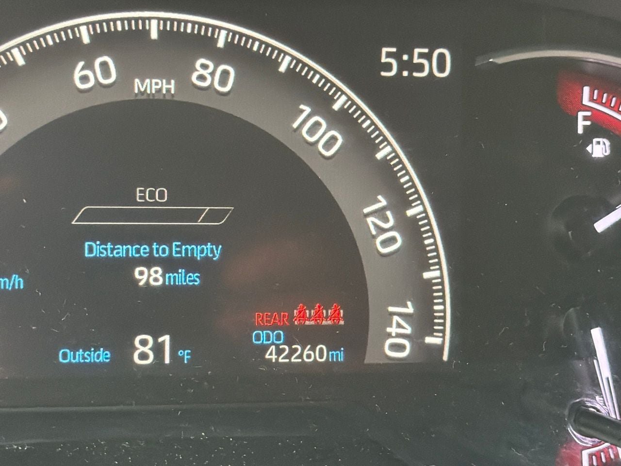 Used 2024 Toyota RAV4 LE FWD image 10