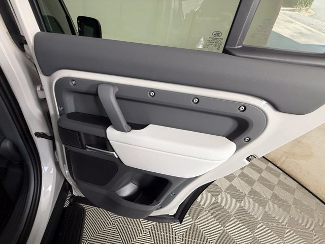 New 2026 Land Rover Defender 110 S AWD/4WD image 27