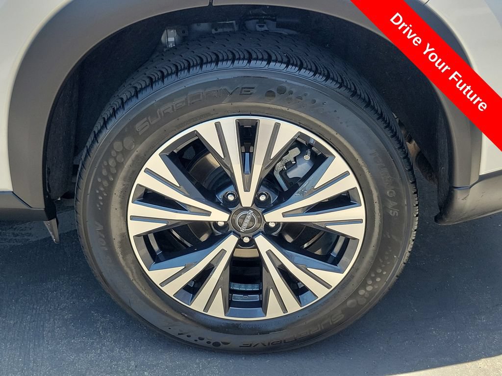 Used 2023 Nissan Rogue SV FWD image 28