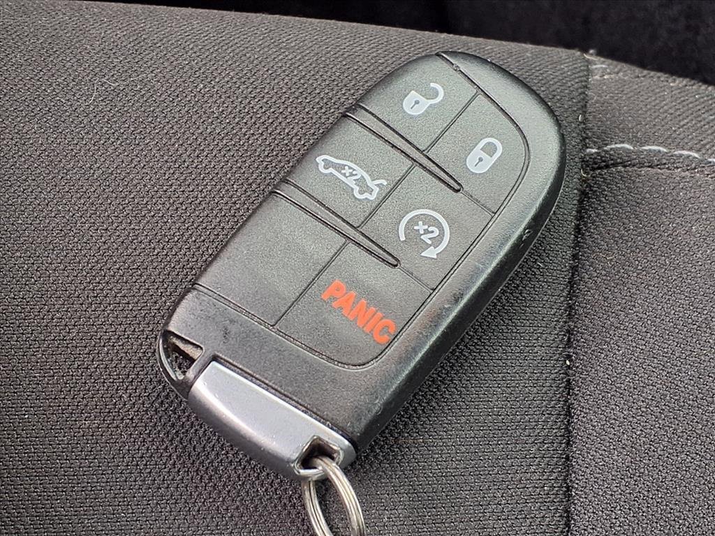 Used 2021 Dodge Challenger R/T Scat Pack w/ Shaker Package image 13