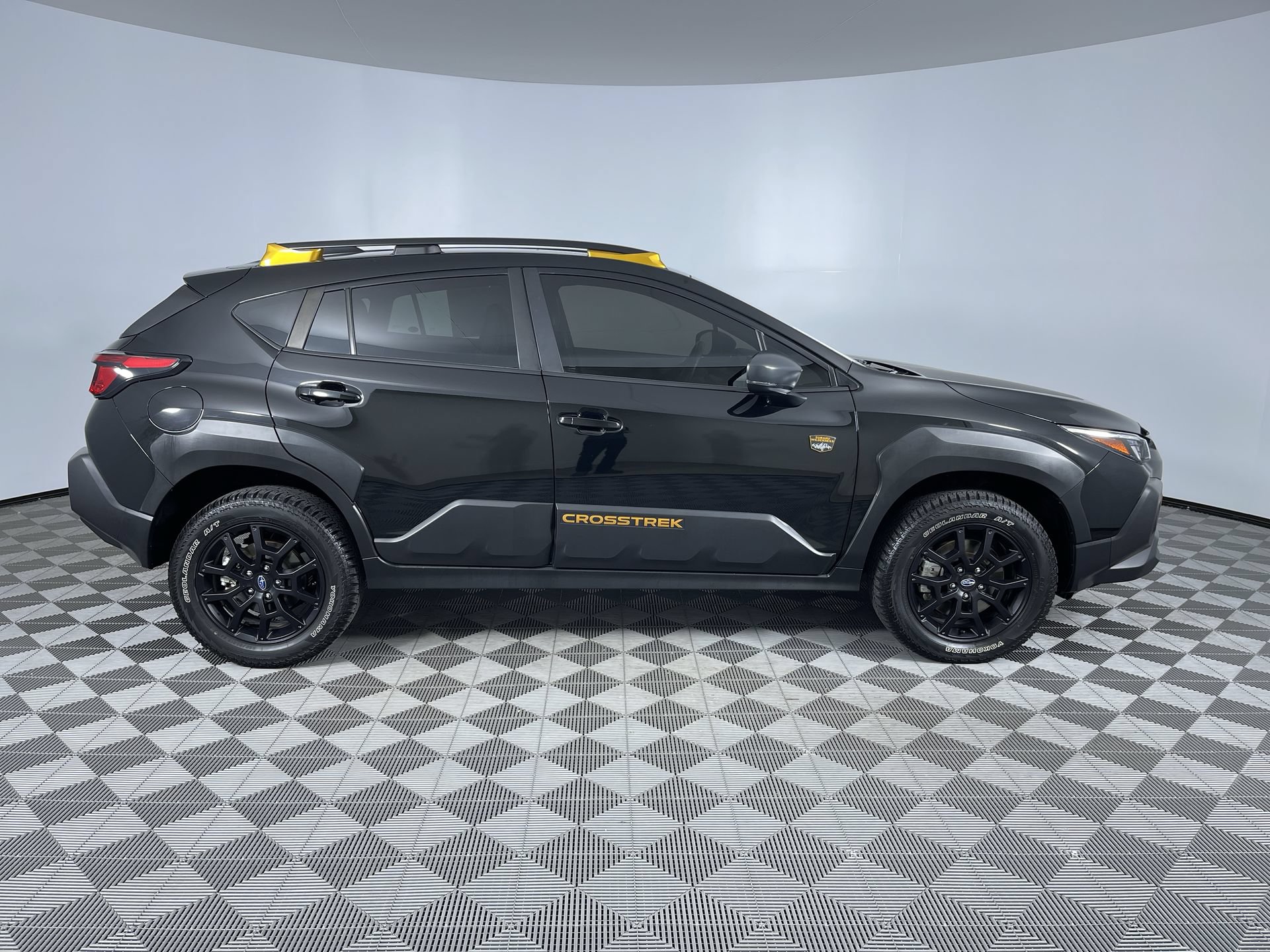Used 2024 Subaru Crosstrek 2.5i Wilderness w/ Crosstrek Mirror Package AWD/4WD image 10