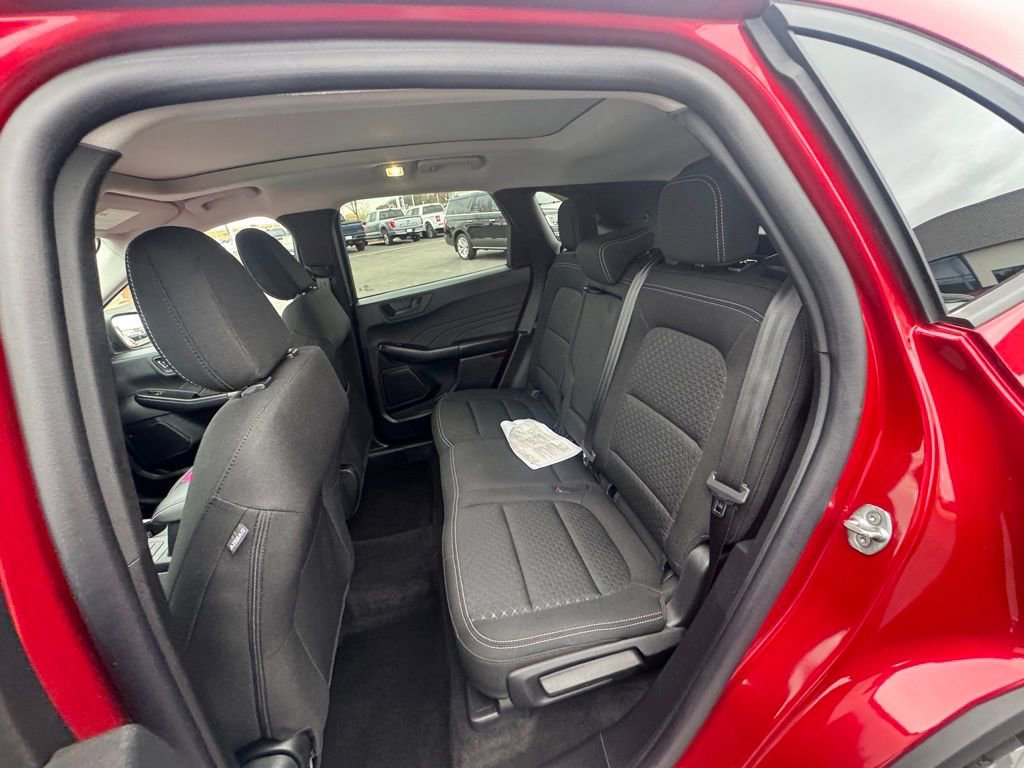 New 2025 Ford Escape Active w/ Cold Weather Package image 17