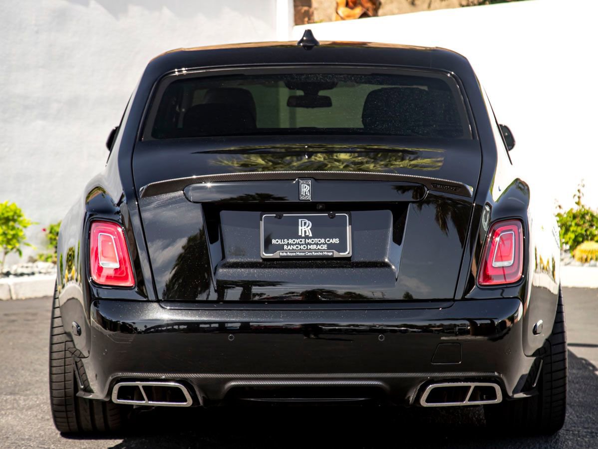 Used 2023 Rolls-Royce Phantom Sedan w/ The Phantom Package RWD image 40