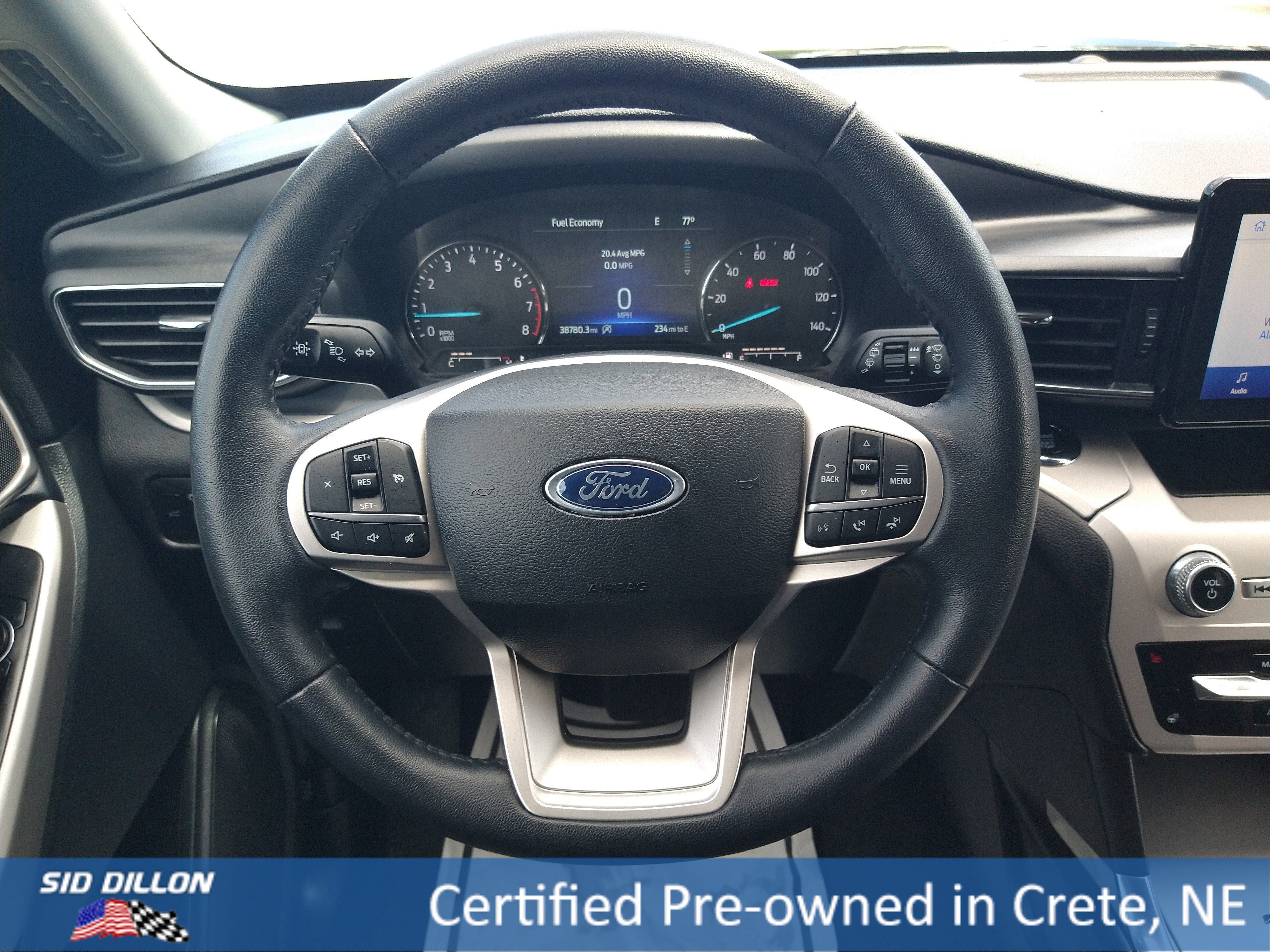 Used 2024 Ford Explorer XLT w/ Equipment Group 202A image 2