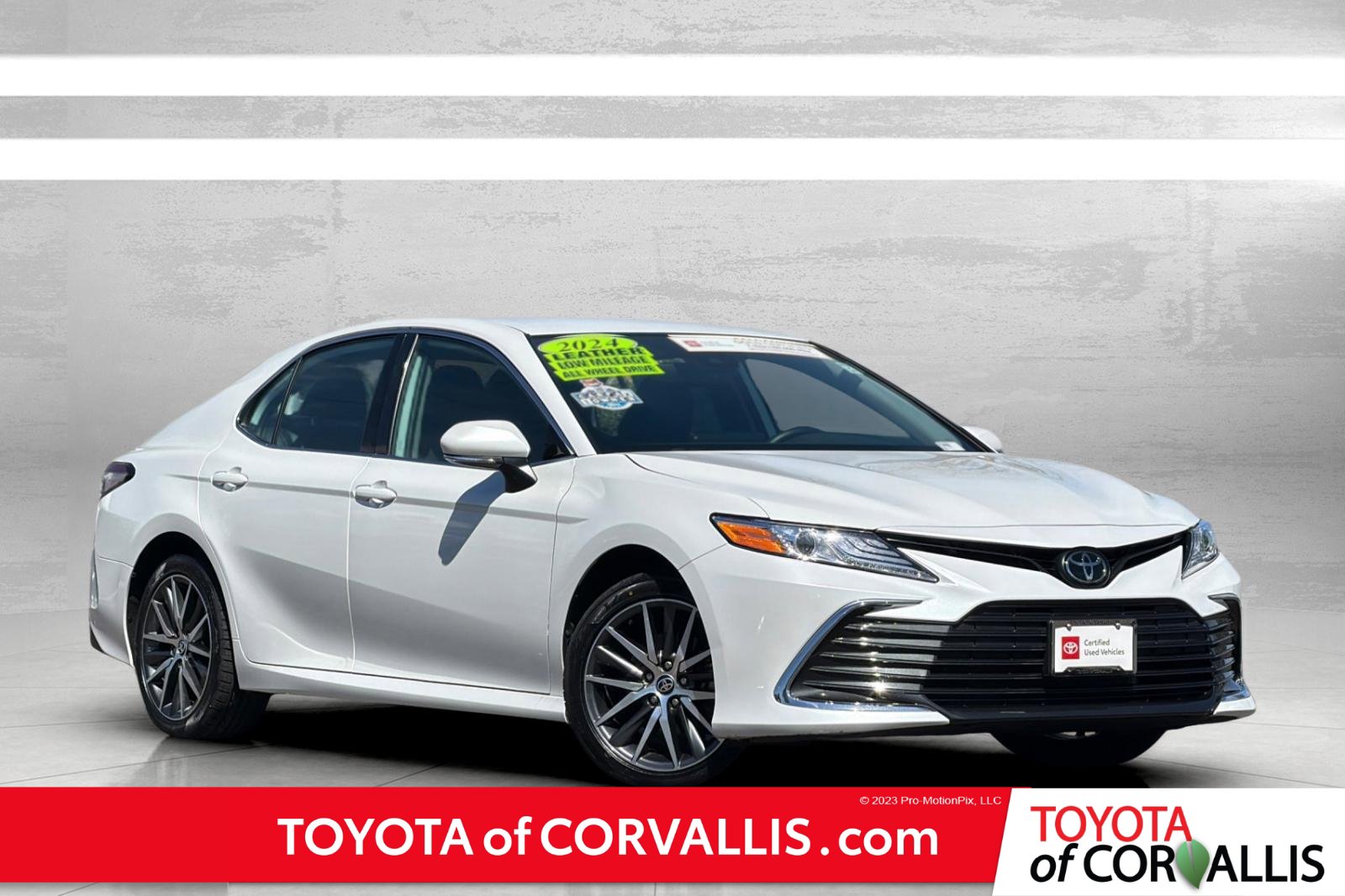 Certified 2024 Toyota Camry XLE image 1