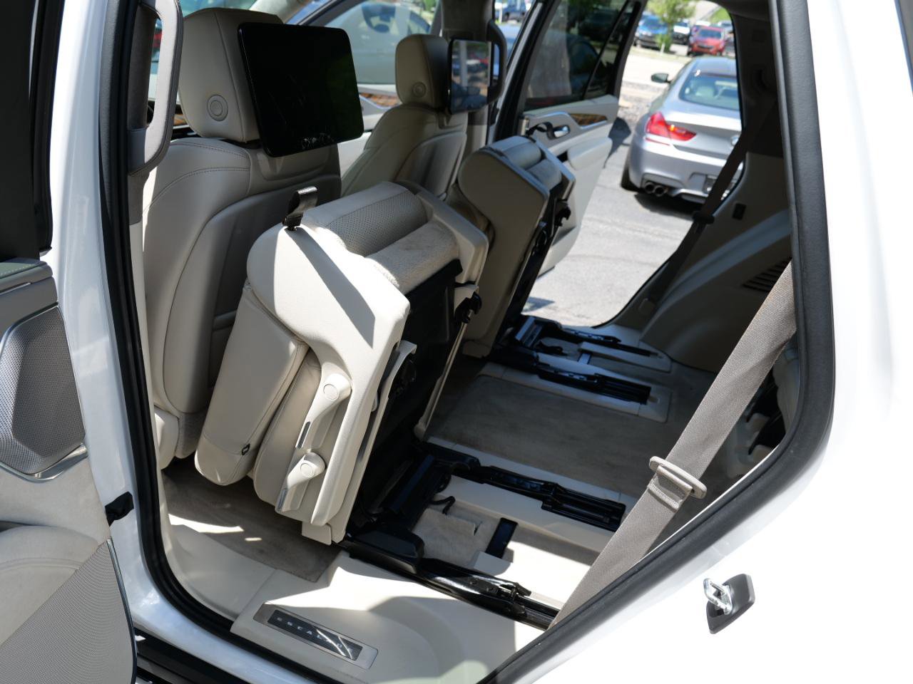 Used 2021 Cadillac Escalade Sport Platinum image 54