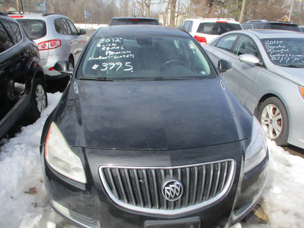 Used 2012 Buick Regal Premium image 3