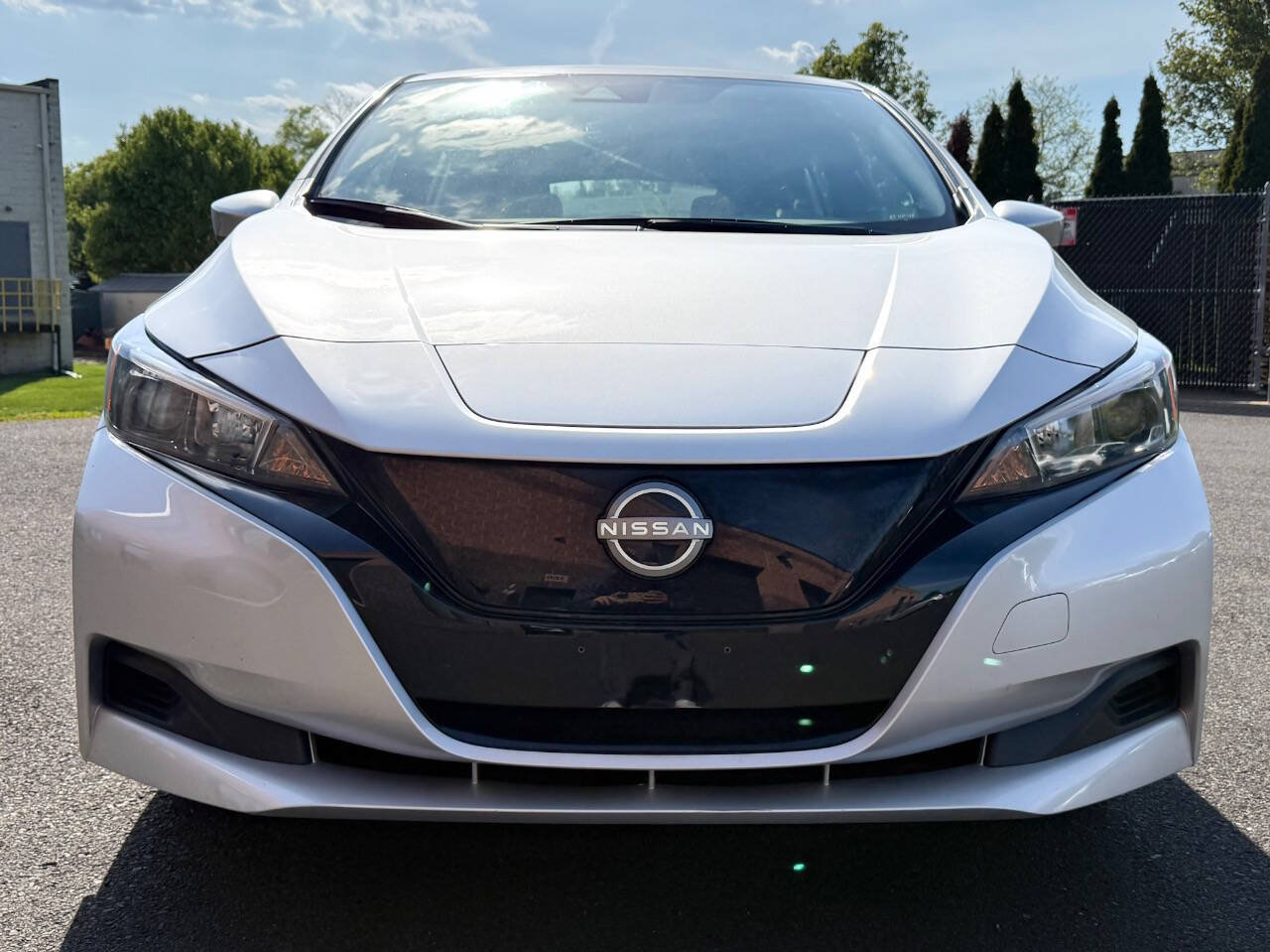 Used 2023 Nissan Leaf S FWD image 3