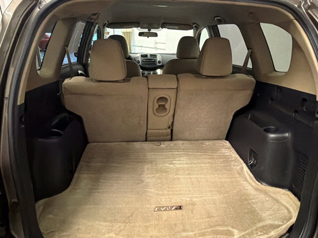 Used 2012 Toyota RAV4 4WD w/ Value Pkg image 14