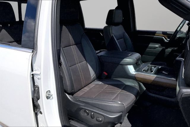 Certified 2024 Chevrolet Silverado 2500 High Country w/ High Country Premium Package AWD/4WD image 7