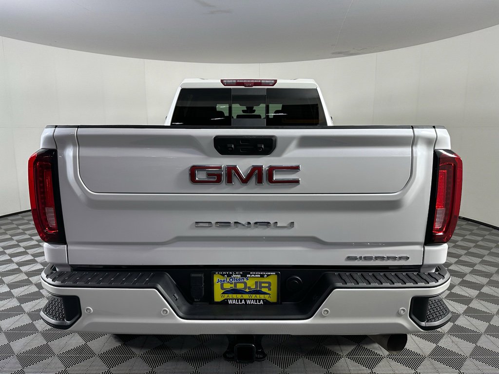 Used 2022 GMC Sierra 3500 Denali w/ Denali Ultimate Package image 8