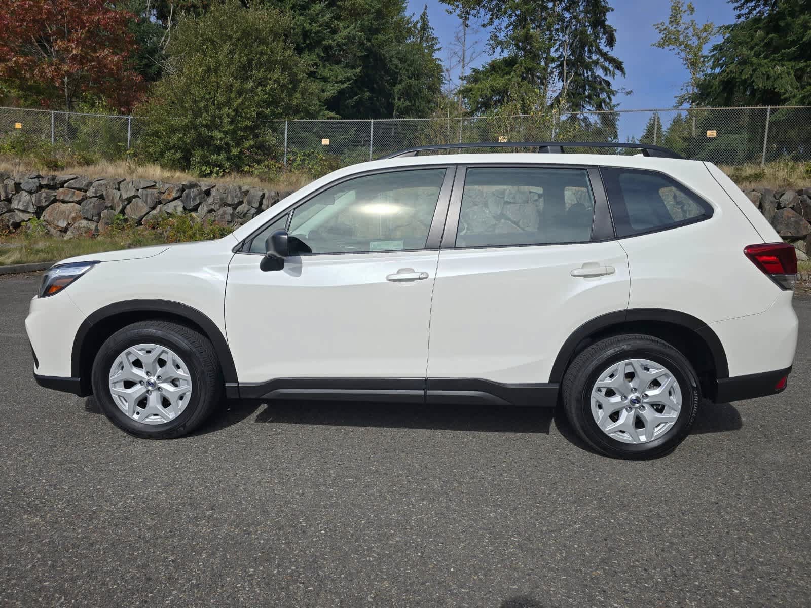 Certified 2021 Subaru Forester AWD/4WD image 3