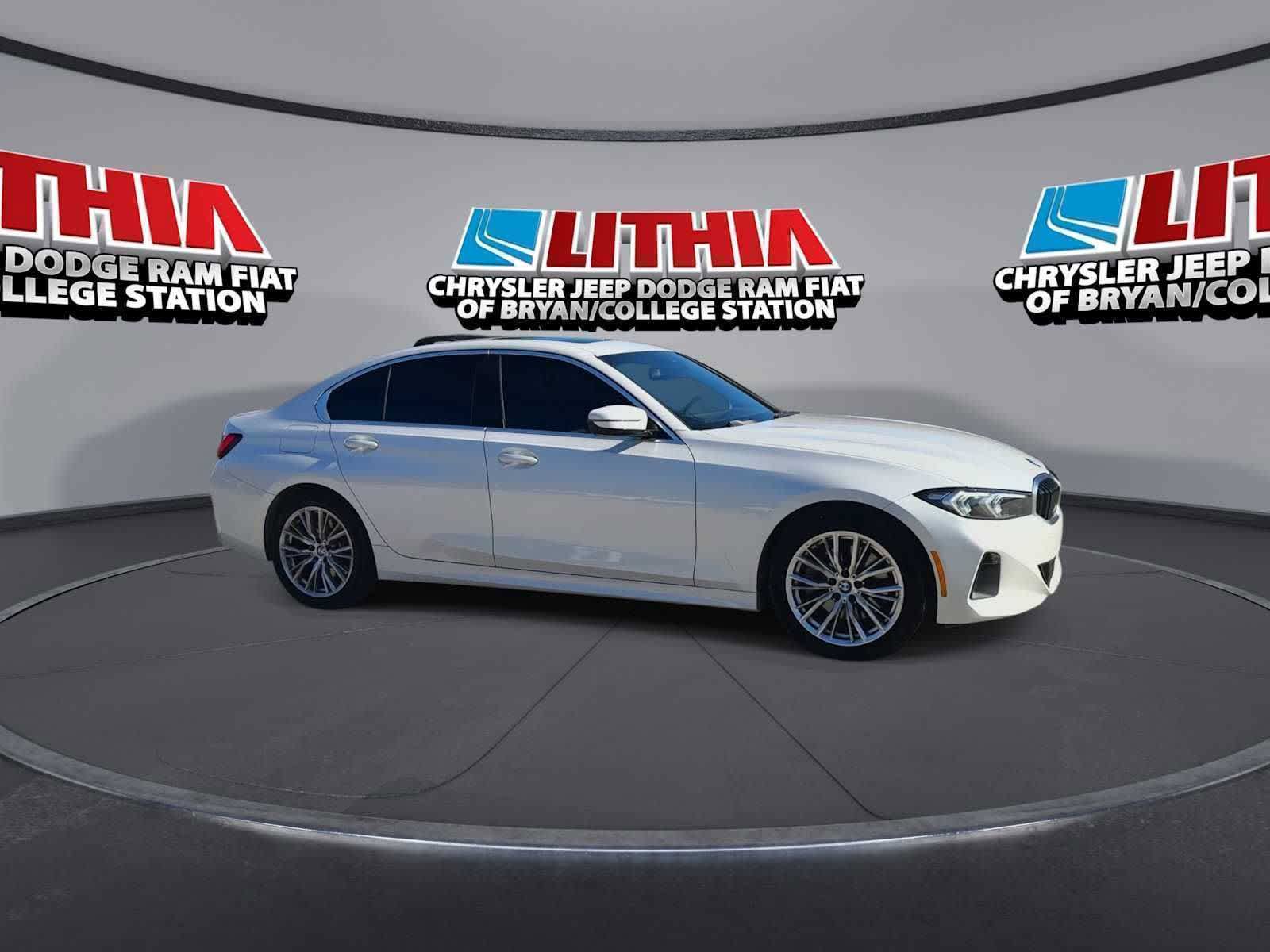 Used 2024 BMW 330i Sedan RWD image 9