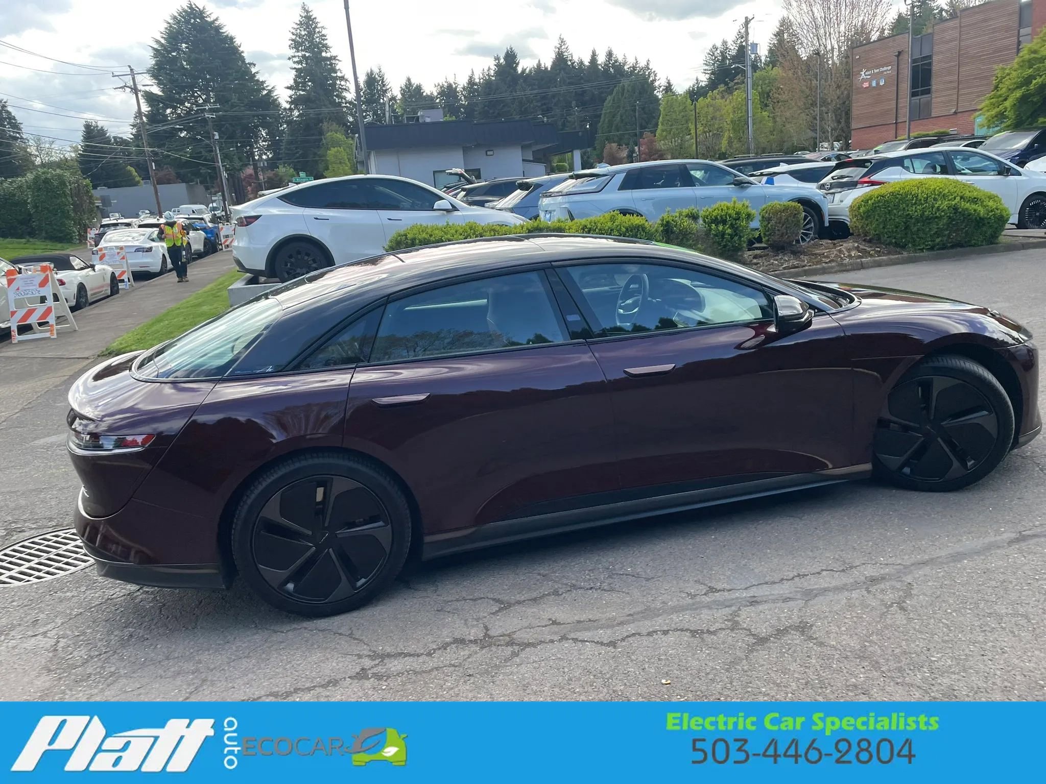 Used 2024 Lucid Air Touring image 11