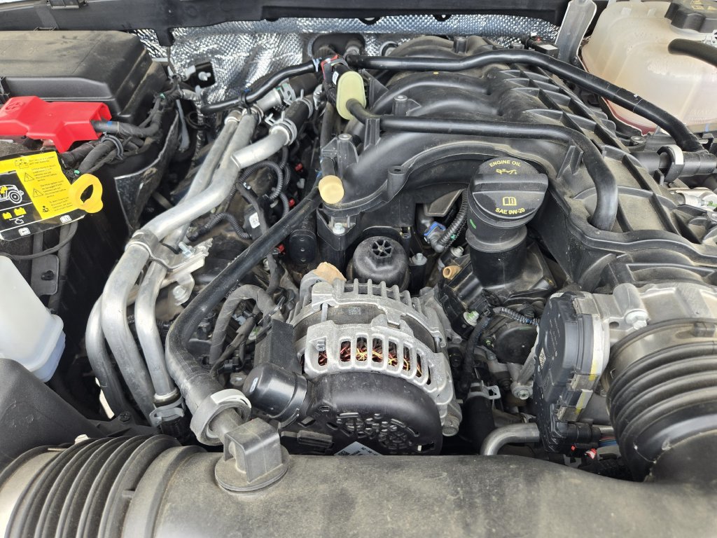 Used 2025 Jeep Gladiator Mojave w/ Convenience Group AWD/4WD image 30