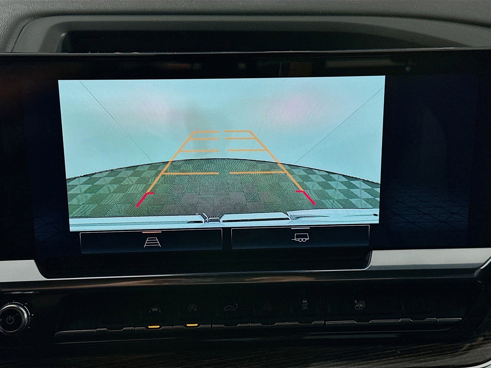 Used 2024 GMC Sierra 1500 Elevation w/ LPO, Elevation Black Package image 21