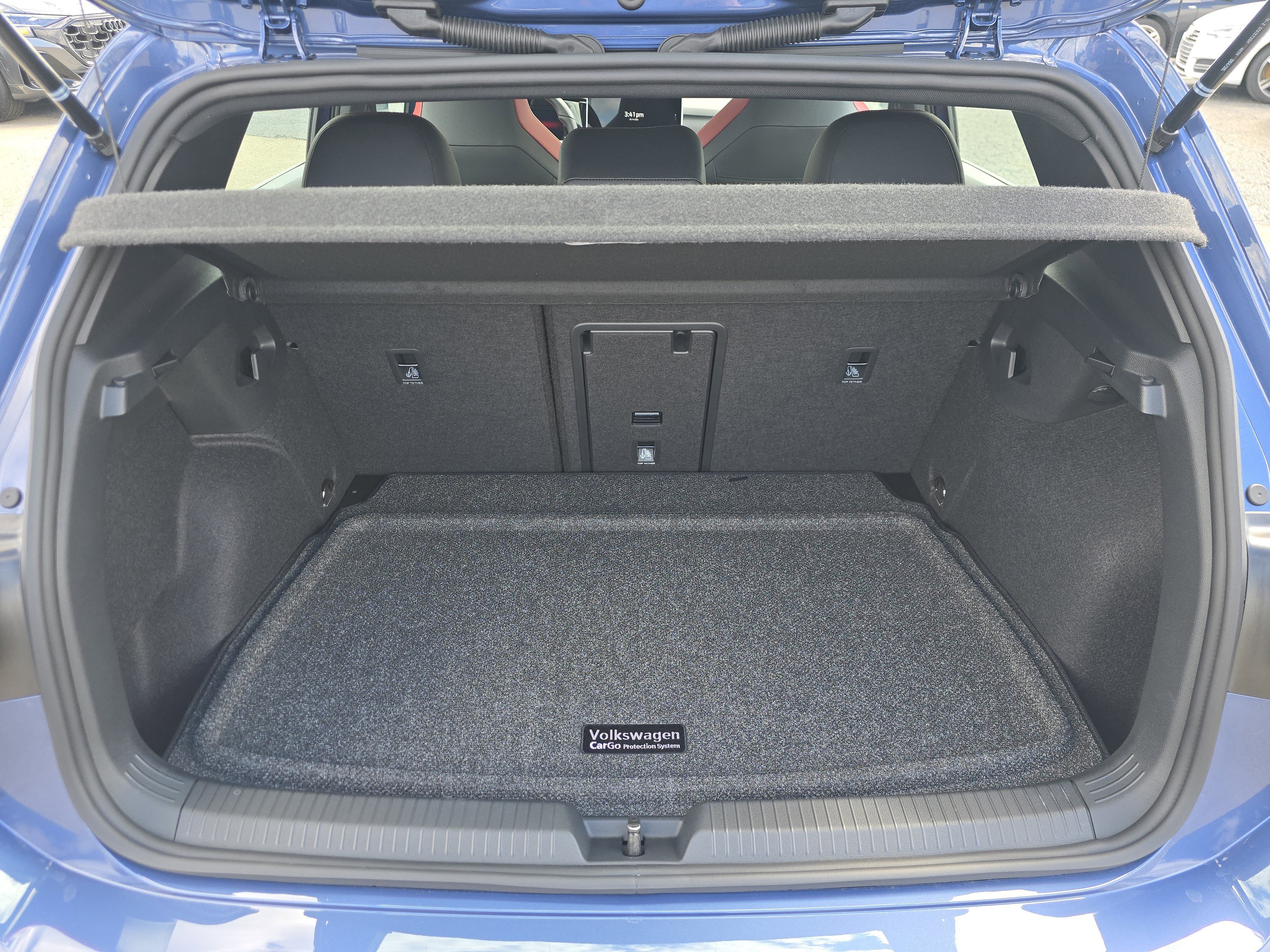 New 2026 Volkswagen GTI SE FWD image 17