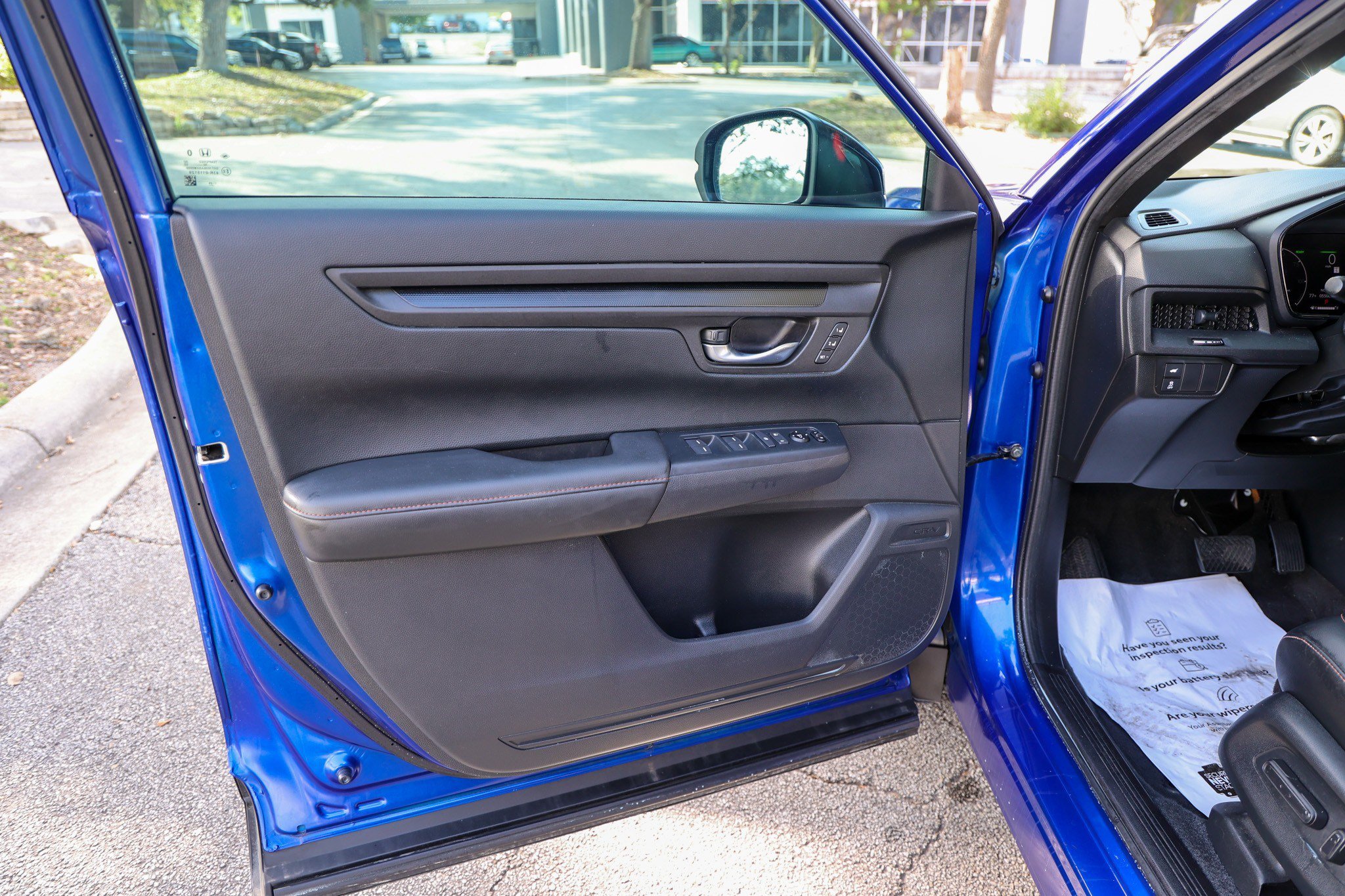 Used 2025 Honda CR-V Sport-L image 29