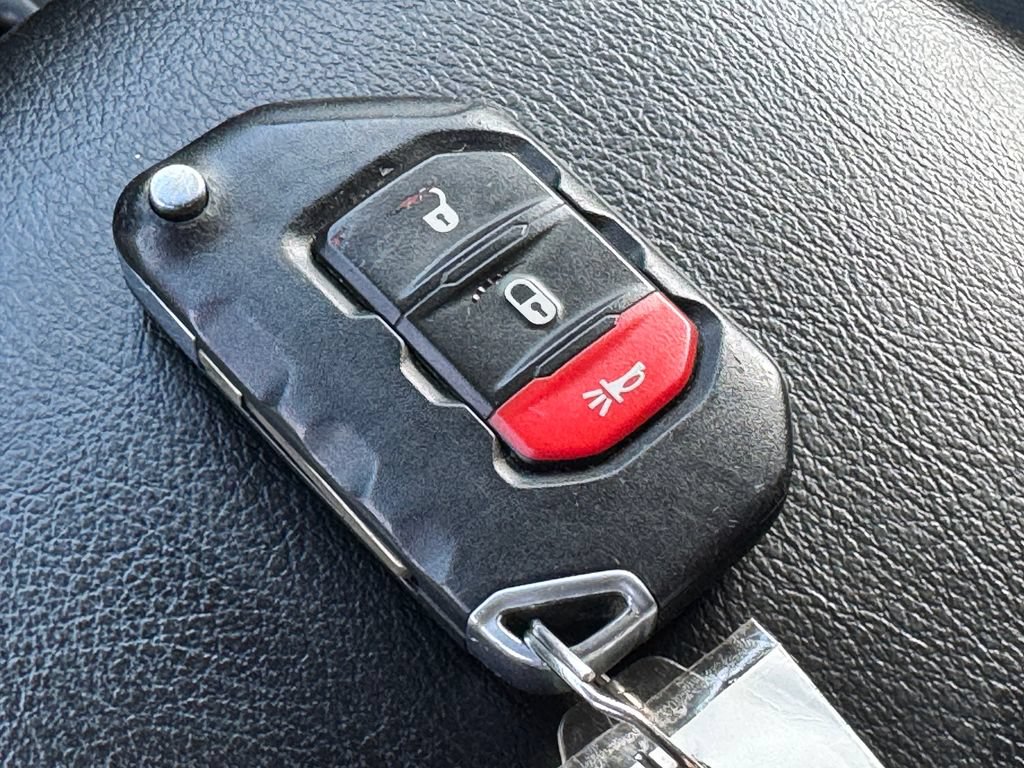 Used 2022 Jeep Wrangler Unlimited Sport AWD/4WD image 29