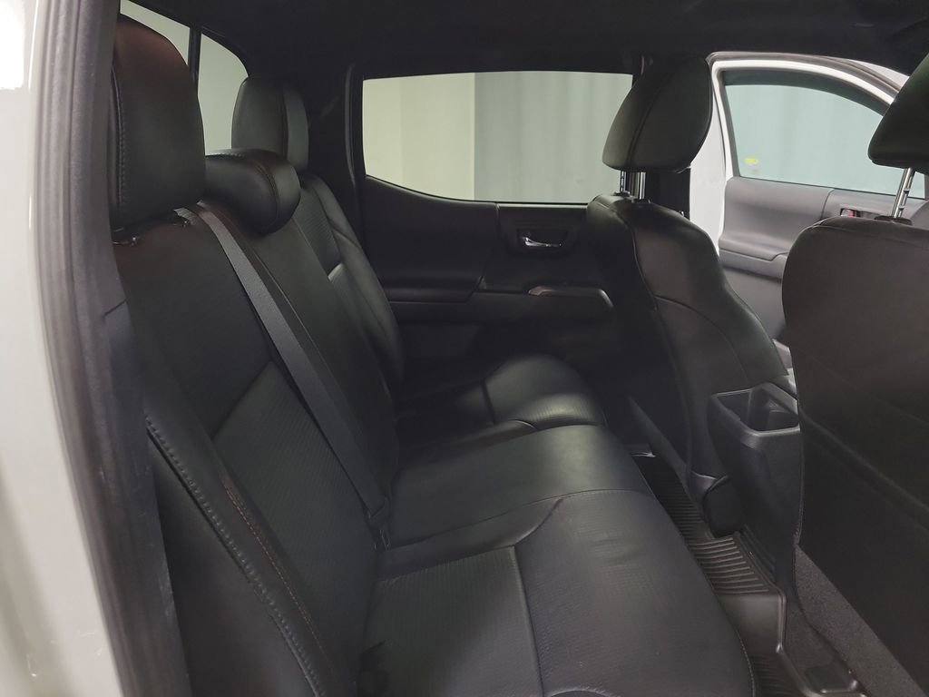 Used 2019 Toyota Tacoma TRD Pro AWD/4WD image 22
