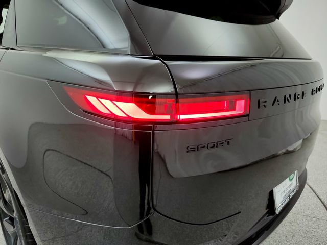 Certified 2024 Land Rover Range Rover Sport Dynamic SE AWD/4WD image 37