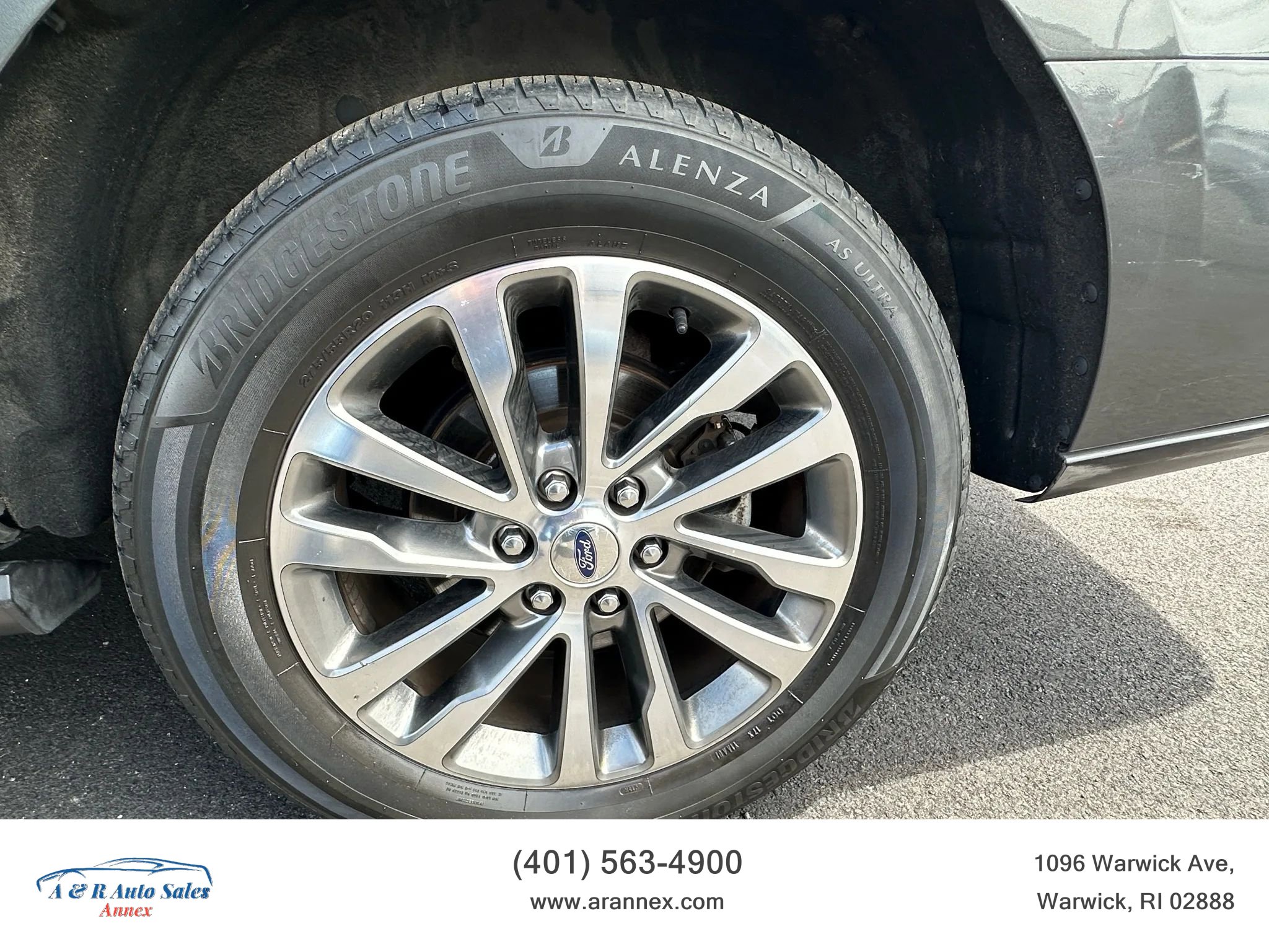 Used 2018 Ford Expedition Max Limited image 25