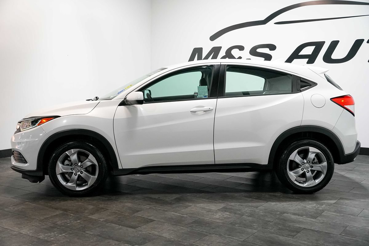 Used 2020 Honda HR-V LX image 3