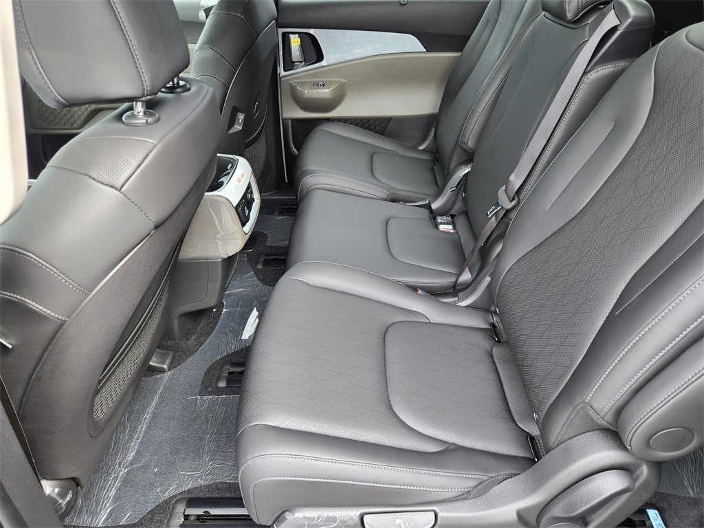 New 2026 Kia Carnival SX image 22