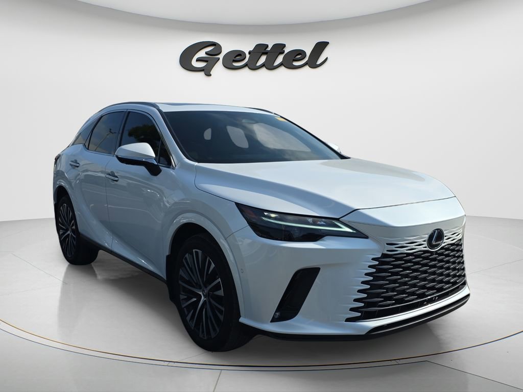 Used 2024 Lexus RX 350 Premium Plus w/ Convenience Package image 3