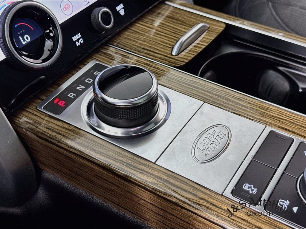 Used 2019 Land Rover Range Rover Supercharged AWD/4WD image 22