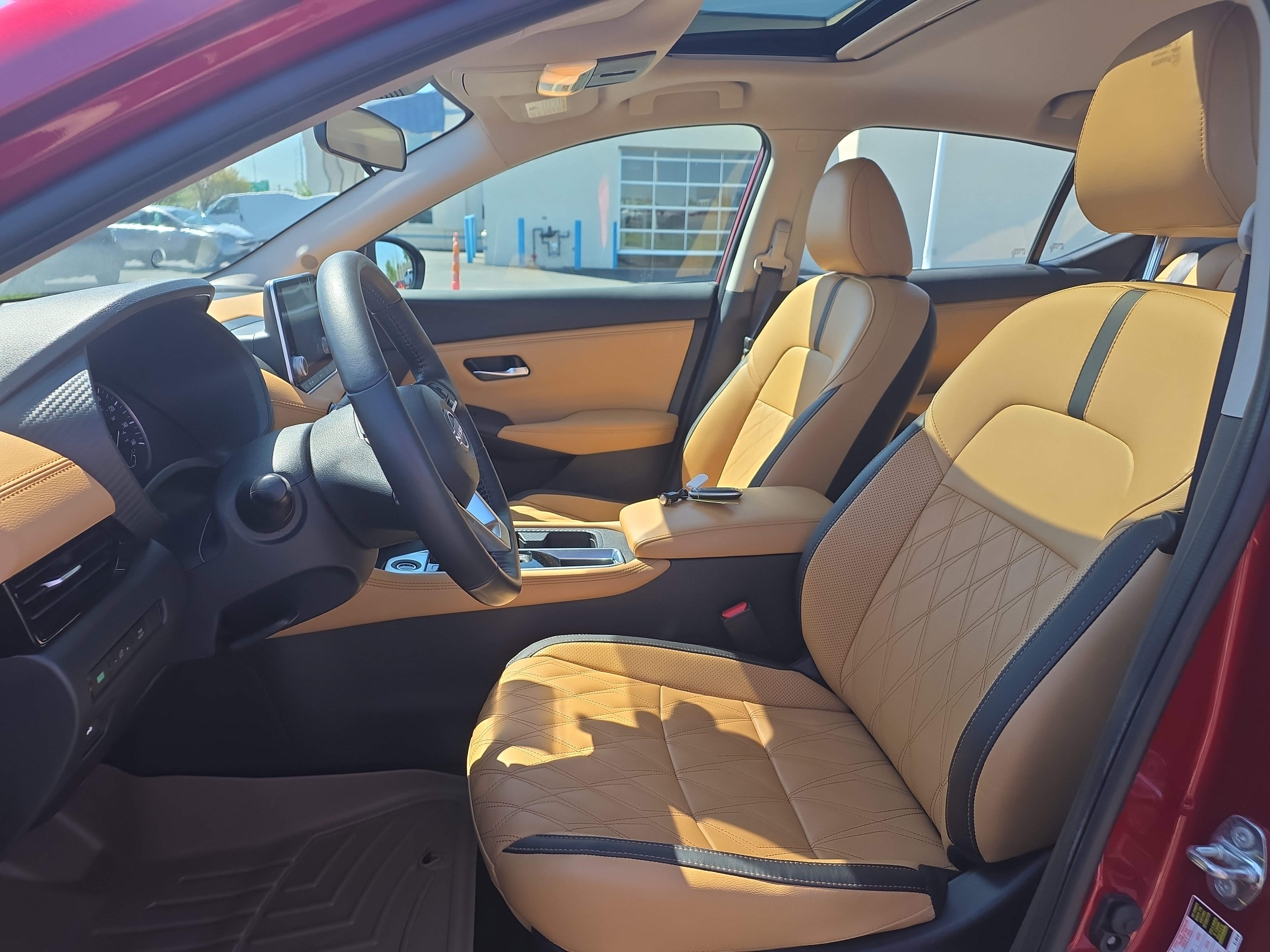 Used 2024 Nissan Sentra SV w/ SV Premium Package image 13