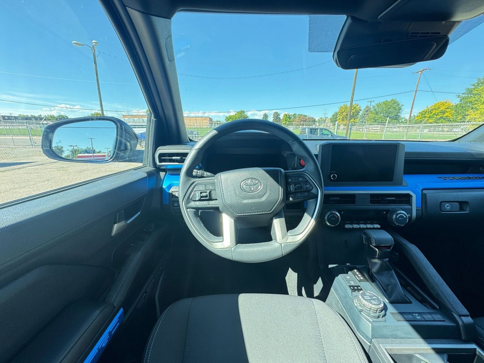 Used 2025 Toyota Tacoma SR image 24