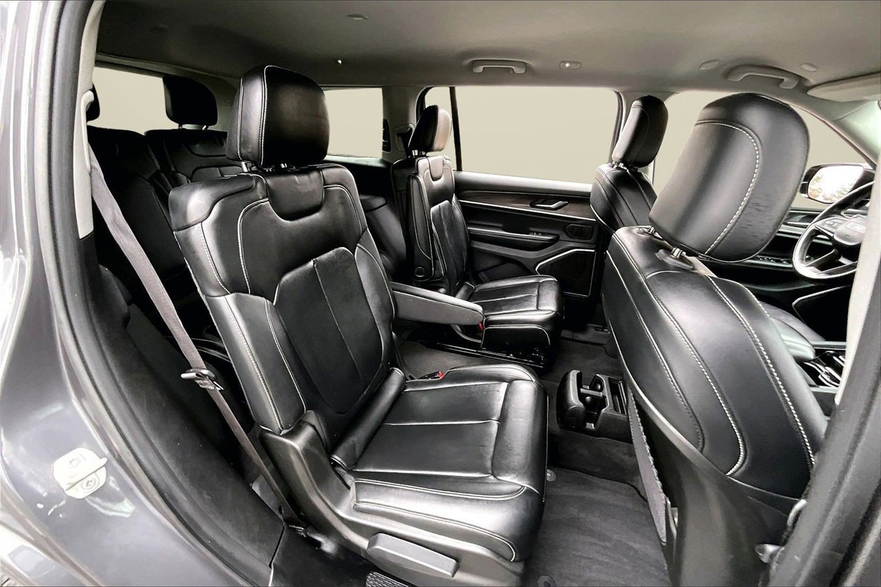 Certified 2021 Jeep Grand Cherokee L Limited w/ Trailer Tow Group (B) image 23