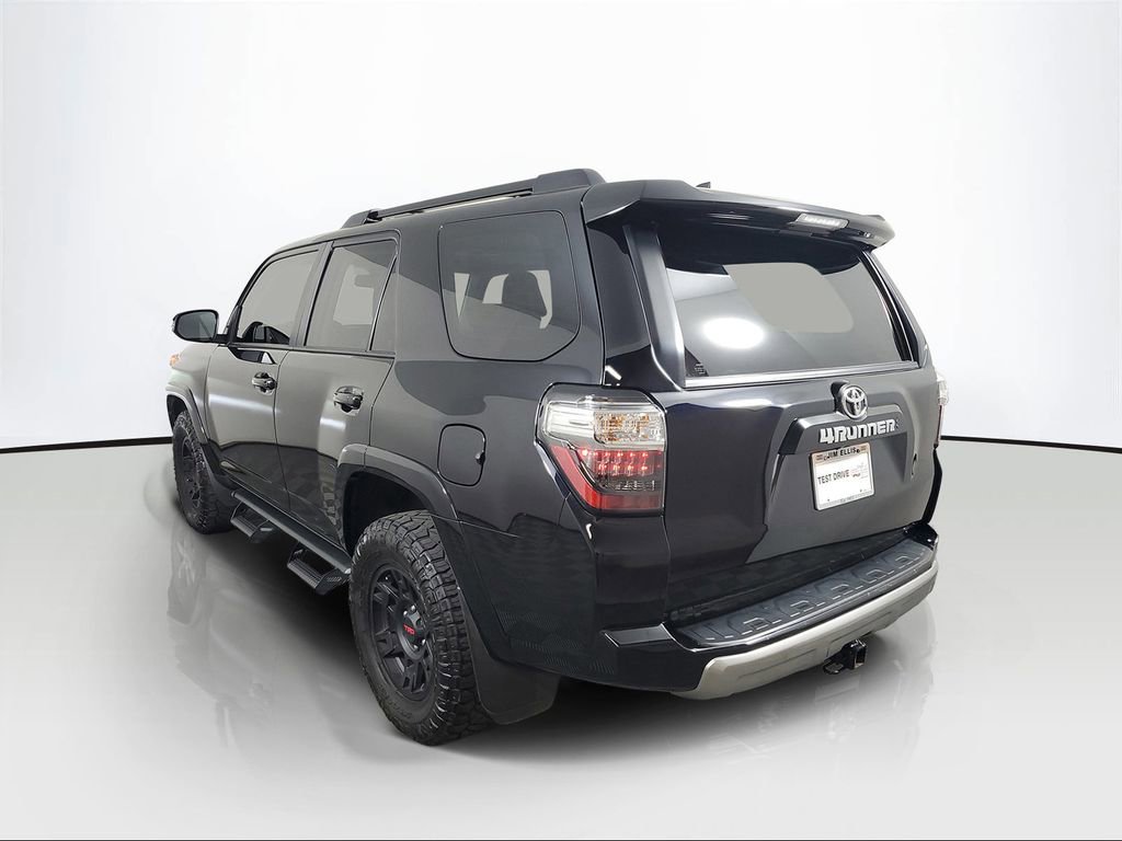 Used 2024 Toyota 4Runner TRD Off-Road Premium w/ Moonroof Package AWD/4WD image 4