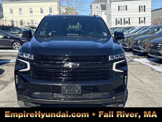 Used 2024 Chevrolet Suburban RST w/ Sport Performance Package image 11