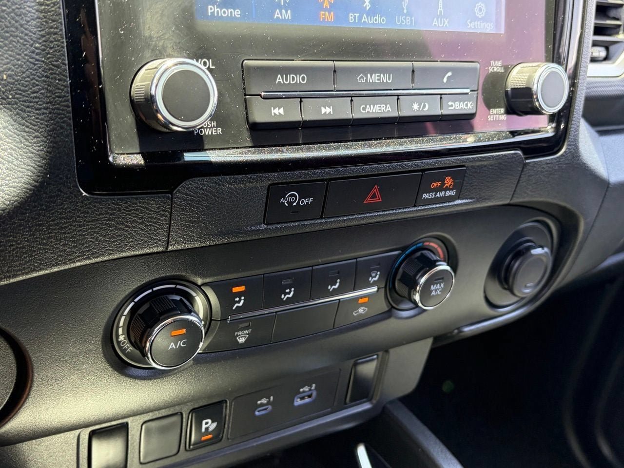 Used 2023 Nissan Frontier SV w/ Technology Package RWD image 8