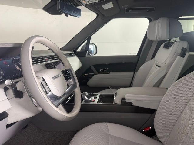 Used 2023 Land Rover Range Rover SV image 36