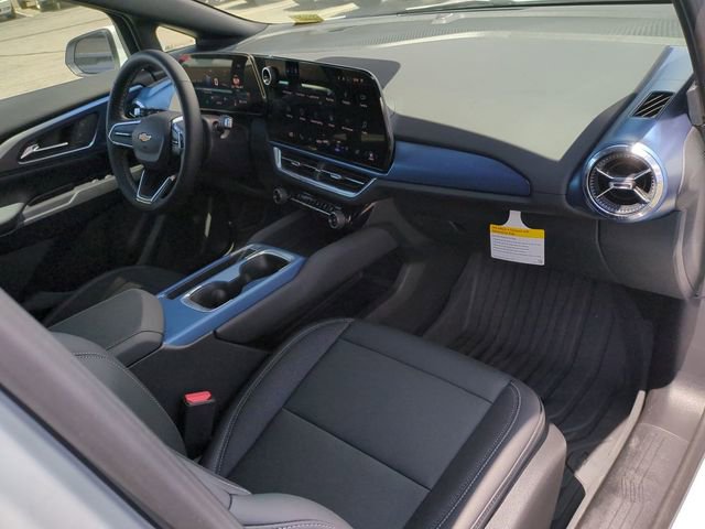 Used 2026 Chevrolet Equinox EV LT AWD/4WD image 35