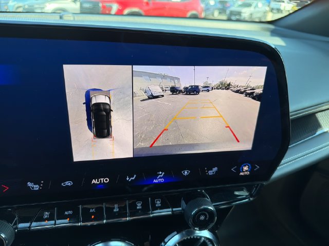 Certified 2024 Chevrolet Blazer EV LT AWD/4WD image 19