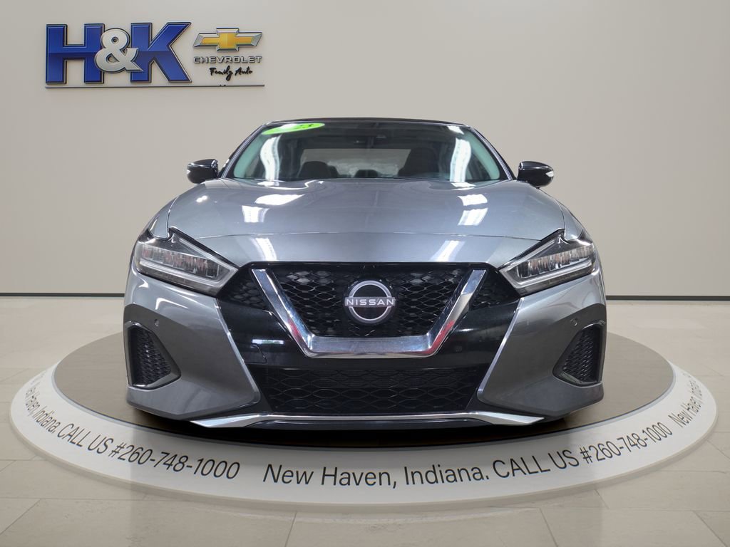 Used 2023 Nissan Maxima SL FWD image 2