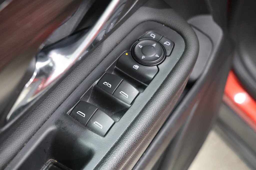 Used 2023 GMC Terrain SLE w/ Driver Convenience Package FWD image 19