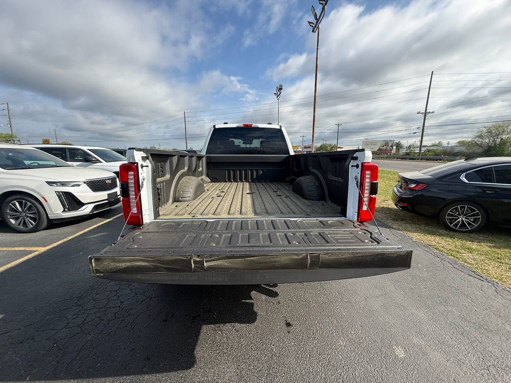 Used 2026 Ford F450 Lariat w/ Chrome Package image 5