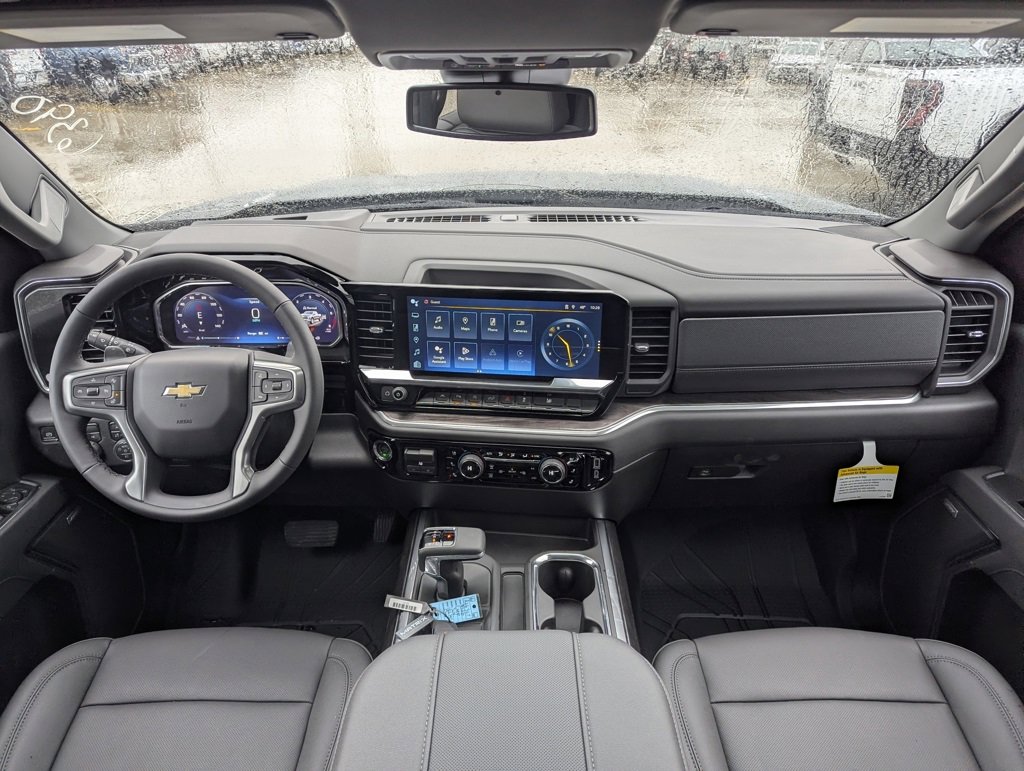 New 2026 Chevrolet Silverado 1500 LTZ w/ LTZ Convenience Package II AWD/4WD image 17