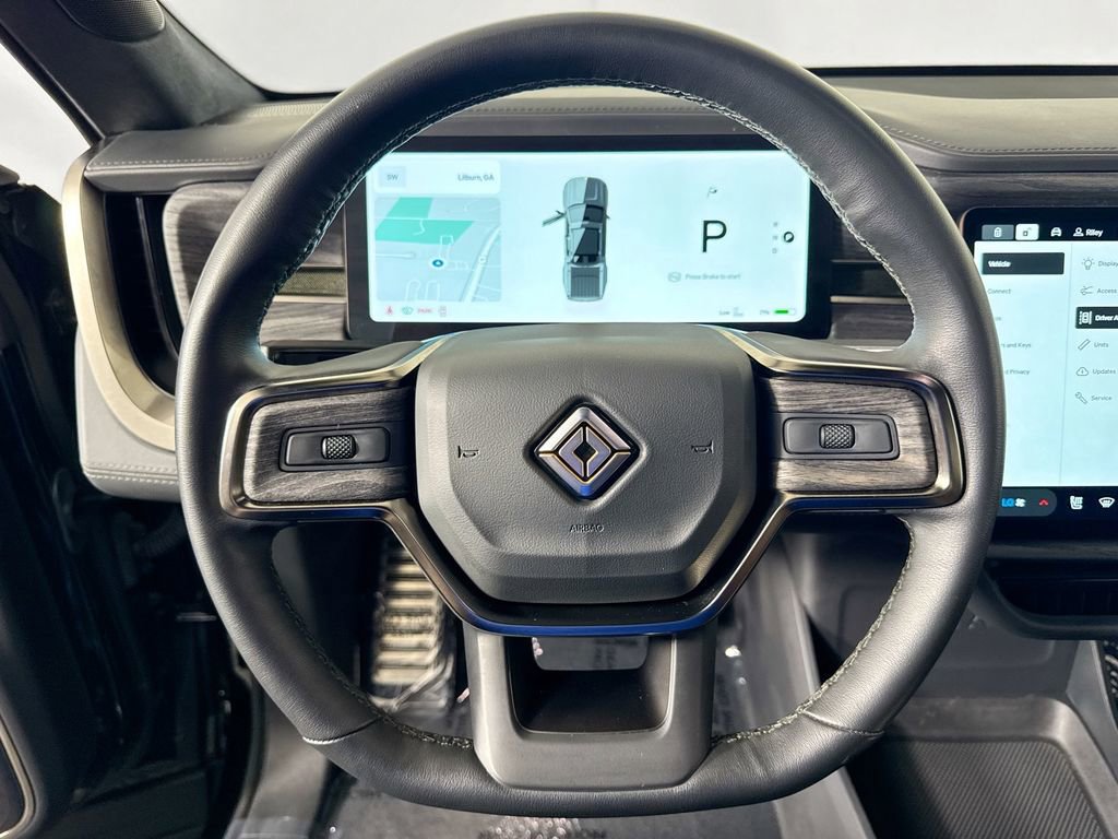 Used 2022 Rivian R1T Adventure image 10