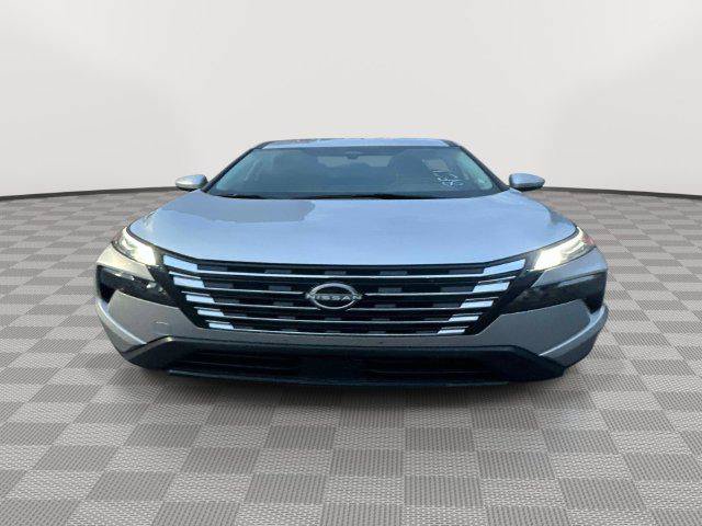 Used 2024 Nissan Rogue SV AWD/4WD image 4