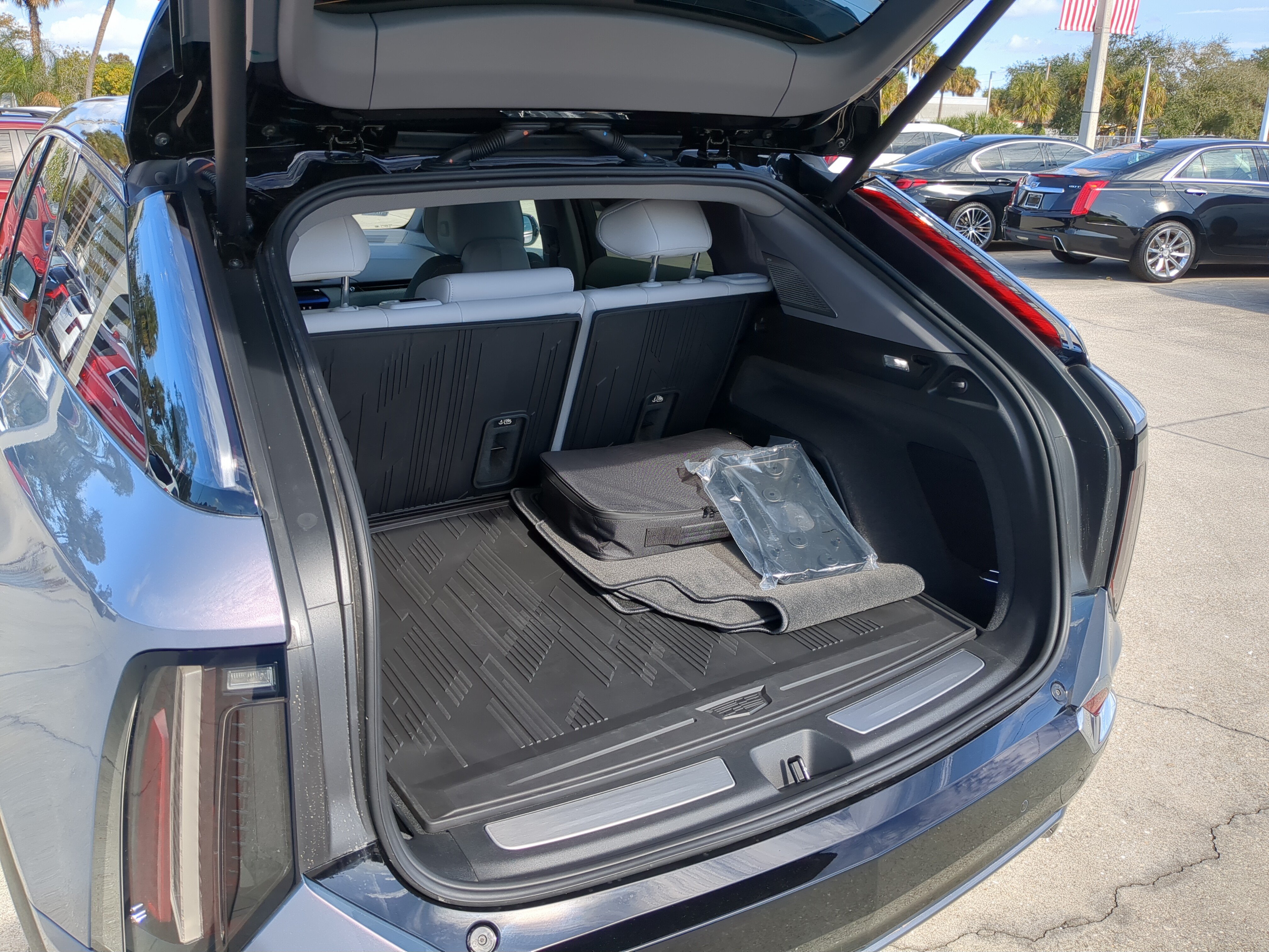 New 2026 Cadillac Optiq Luxury 1 w/ LPO, Floor Liner Package RWD image 11