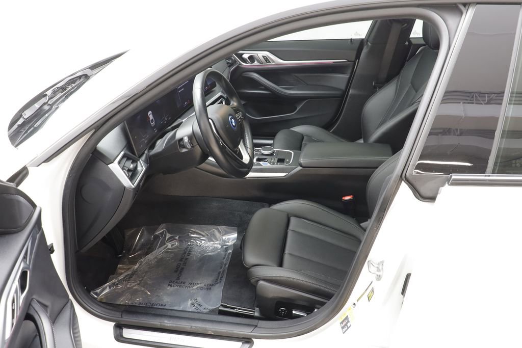 Certified 2023 BMW i4 eDrive35 w/ Premium Package image 6