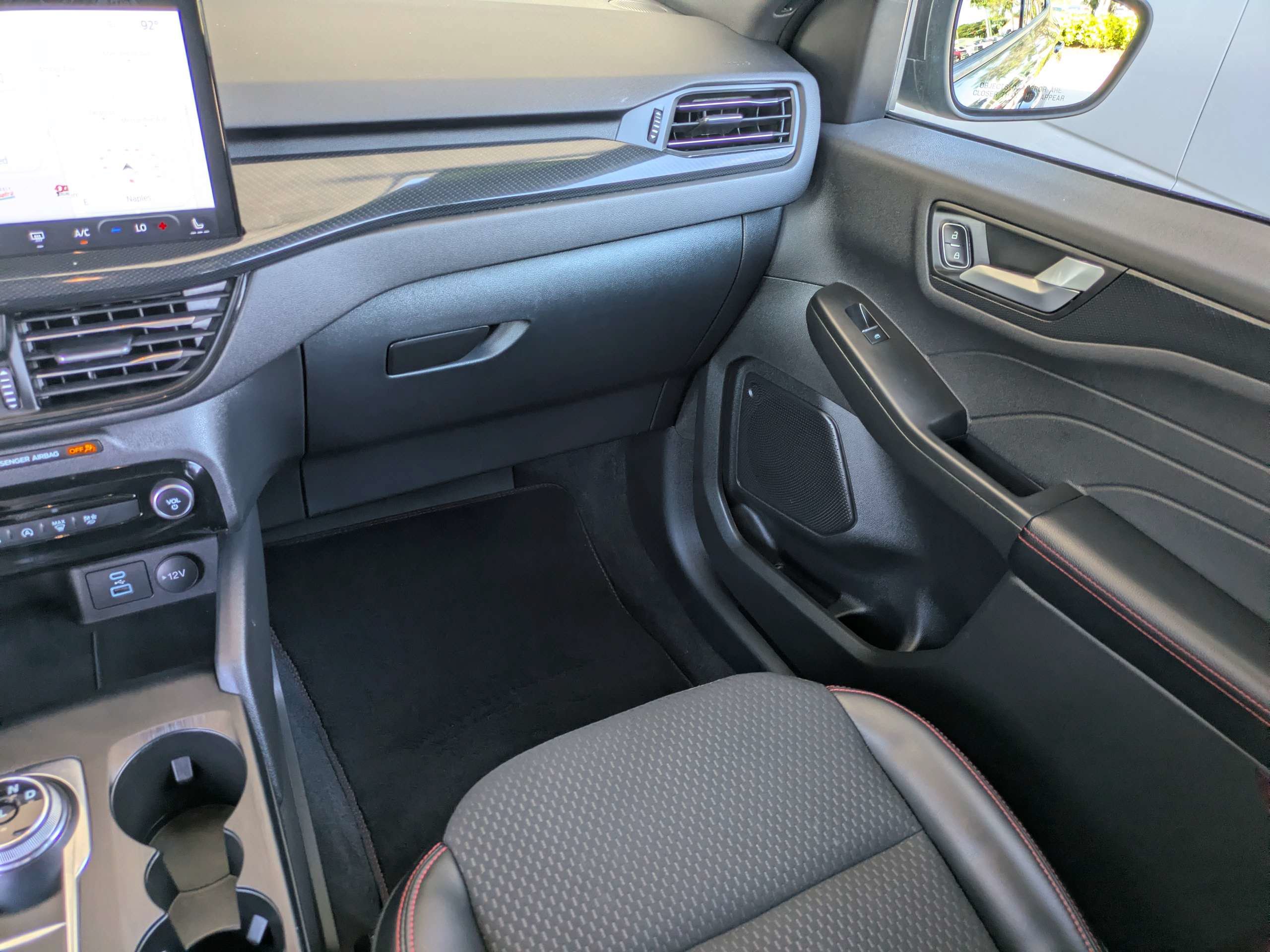 Used 2023 Ford Escape ST-Line w/ Tech Pack #1 FWD image 18
